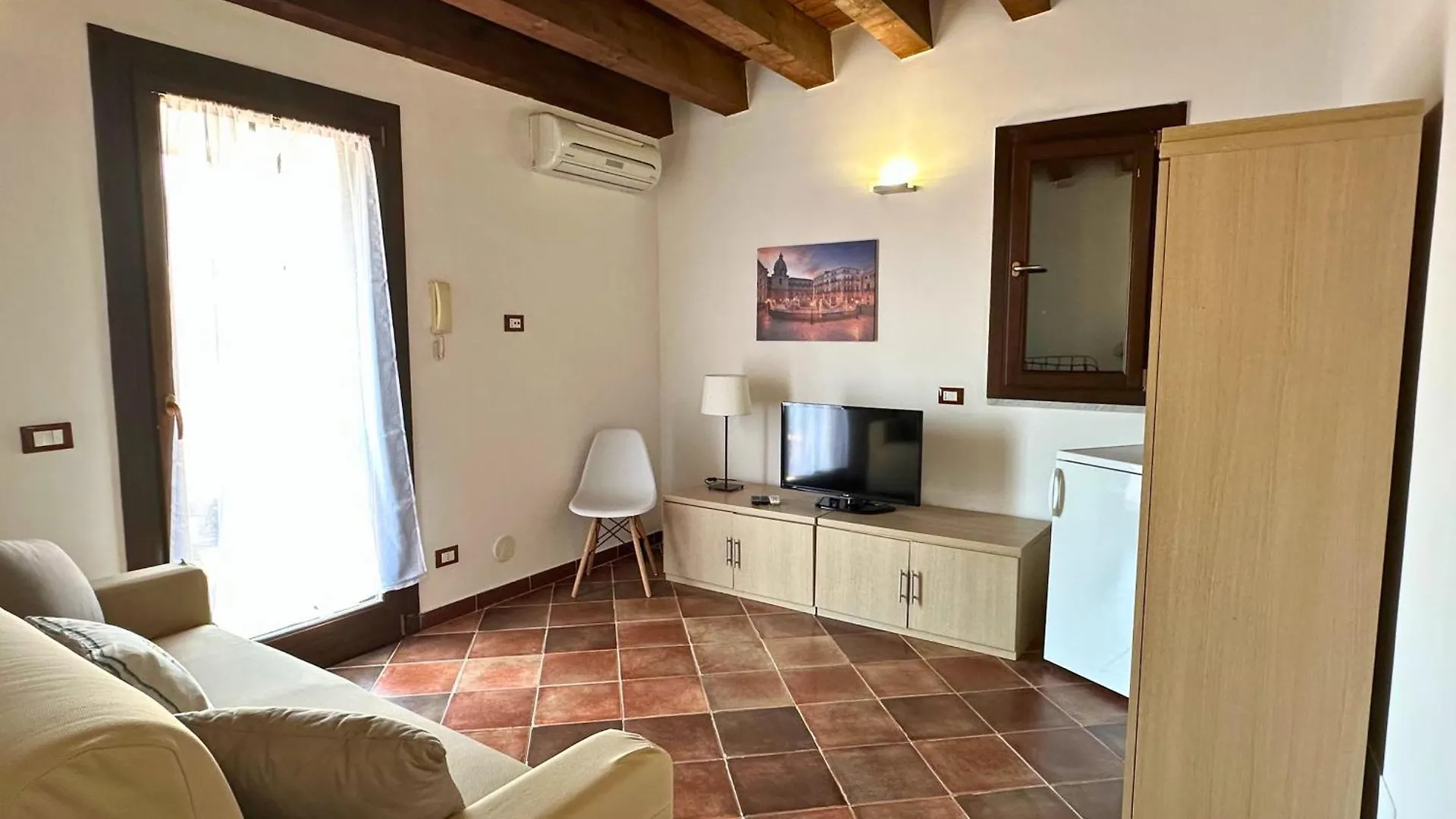 Appartamenti-Residence Al Massimo Palermo 0*,