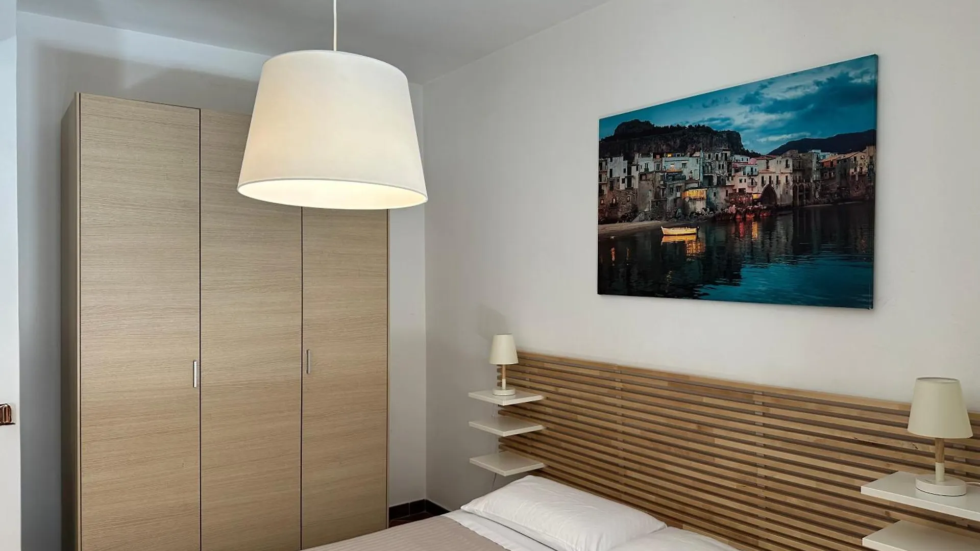 Apartamento Appartamenti-Residence Al Massimo Palermo