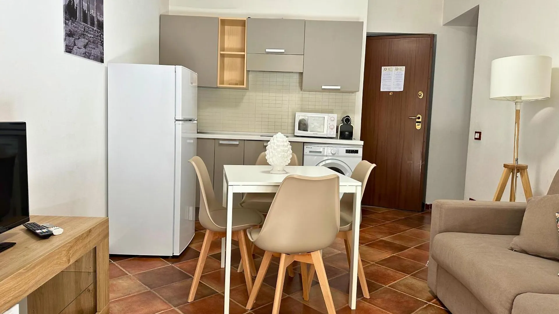 Appartamenti-Residence Al Massimo Palermo Apartment
