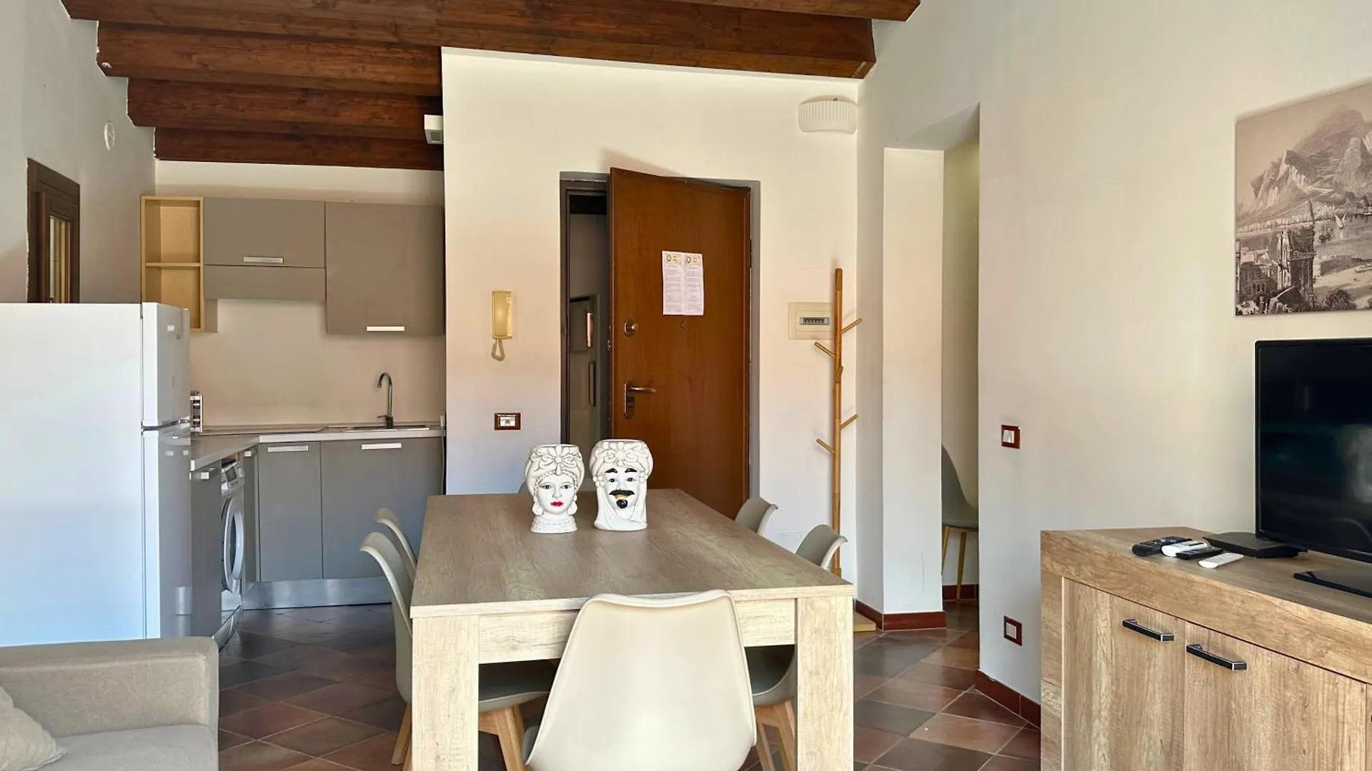 Appartamenti-Residence Al Massimo Palermo Italy
